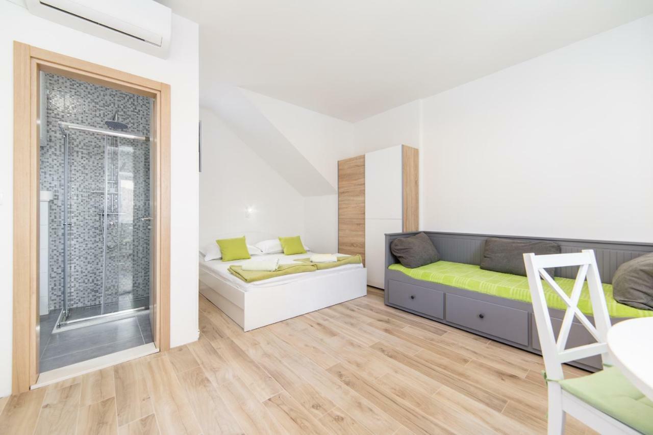 גראדאץ Apartmani Ujdur מראה חיצוני תמונה